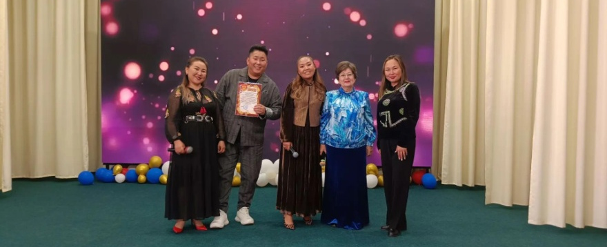 Концертная программа, посвящённая Международному дню пожилых людей «Музыкальный букет»