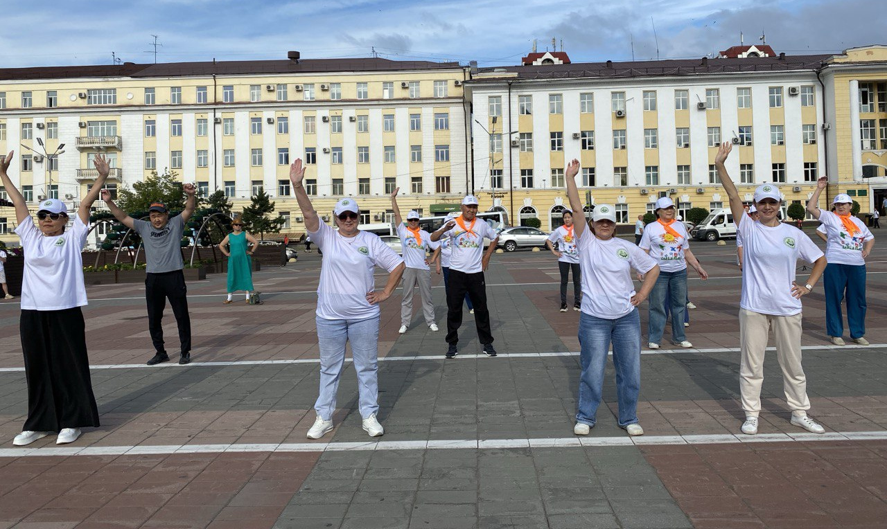 Тело в порядке — спасибо зарядке!